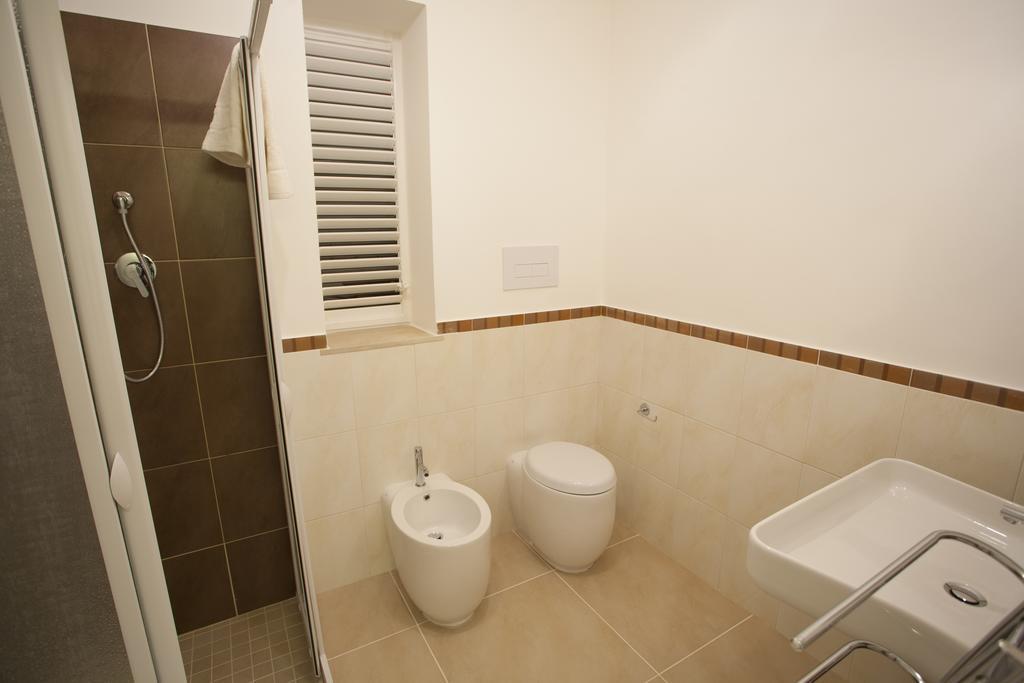 Delposto Marina Di Ragusa Prl חדר תמונה