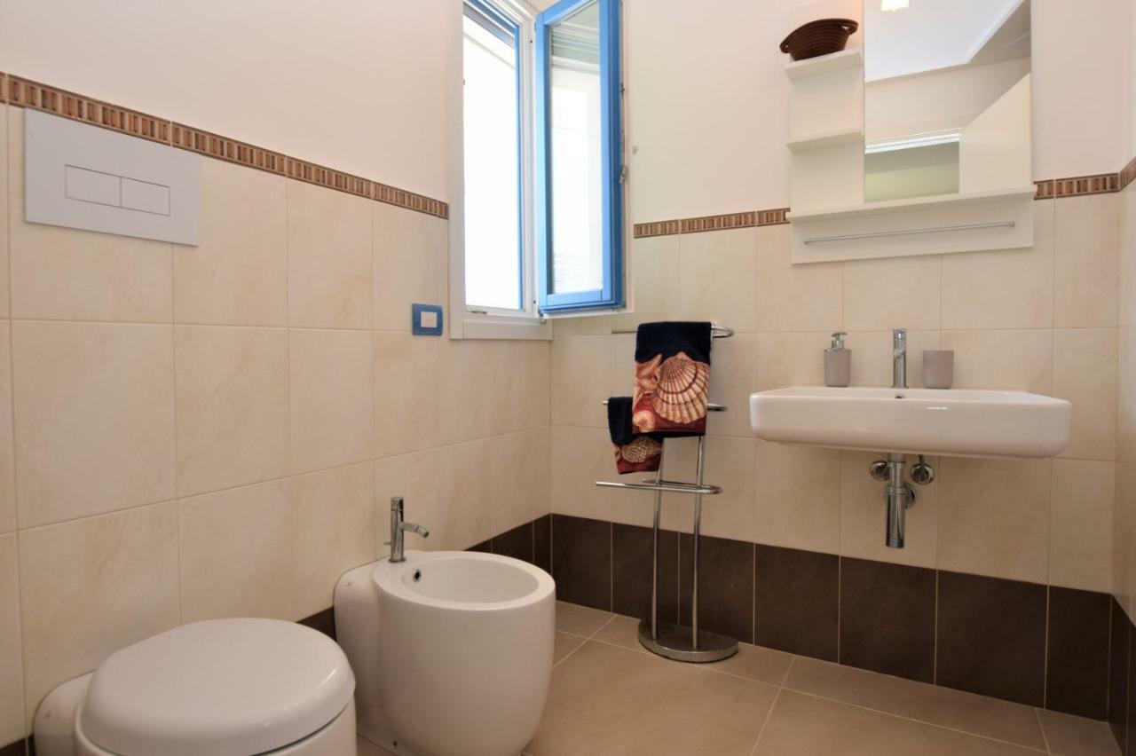 Delposto Marina Di Ragusa Prl מראה חיצוני תמונה