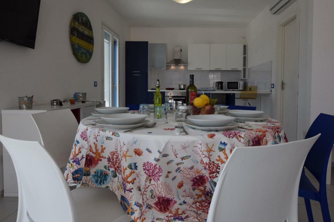 Delposto Marina Di Ragusa Prl מראה חיצוני תמונה